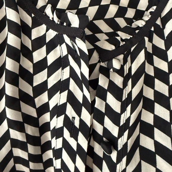 J Crew long sleeve button up - Picture 3 of 3